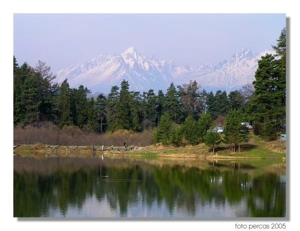 User submitted picture: the small lake ZLATNA und...